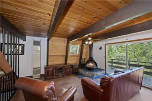 28673 Manitoba, Lake Arrowhead, CA 92352 - Photo 9