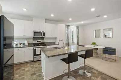 5604 Altamura Way #10, Fontana, CA 92336 - Photo 9