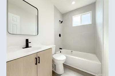 213 N Broadacres Avenue, Compton, CA 90220 - Photo 11