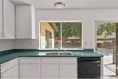 22438 Raven Way, Grand Terrace, CA 92313 - Photo 13