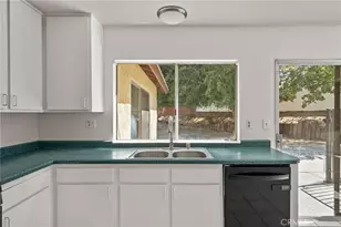 22438 Raven Way, Grand Terrace, CA 92313 - Photo 13