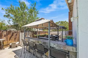 2752 Litchfield Dr, Riverside, CA 92503 - Photo 31