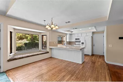 13195 Serape Court, Yucaipa, CA 92399 - Photo 9