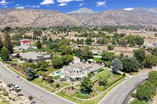 10389 Walnut Grove Ct, Yucaipa, CA 92399 - Photo 47