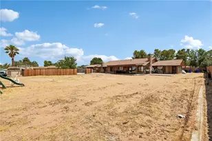 14182 Gayhead, Apple Valley, CA 92307 - Photo 61