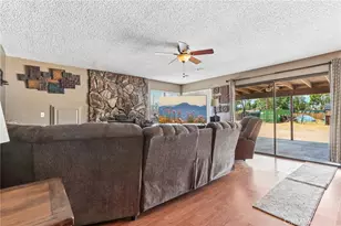 14182 Gayhead, Apple Valley, CA 92307 - Photo 7