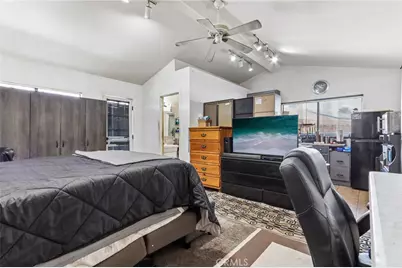 14182 Gayhead, Apple Valley, CA 92307 - Photo 47