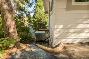 24416 Horst Dr, Crestline, CA 92325 - Photo 43