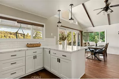 24416 Horst Drive, Crestline, CA 92325 - Photo 5