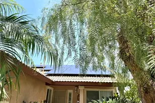 15184 Macadamia Ct, Fontana, CA 92335 - Photo 3