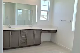 31309 Sutherland Pass, Winchester, CA 92596 - Photo 15