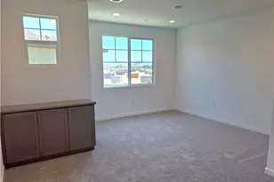 31309 Sutherland Pass, Winchester, CA 92596 - Photo 13