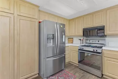 1055 Hogan Avenue, Banning, CA 92220 - Photo 9