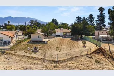12978 11th, Yucaipa, CA 92399 - Photo 37