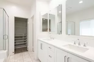 15686 Parry Peak Dr, Fontana, CA 92336 - Photo 13
