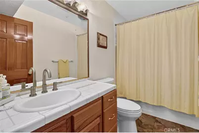 27427 Pinewood, Blue Jay, CA 92317 - Photo 35