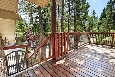 27427 Pinewood, Blue Jay, CA 92317 - Photo 5