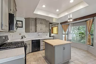 948 Arbula, Crestline, CA 92325 - Photo 17