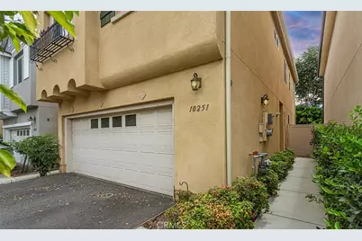 10251 Angel, Pacoima, CA 91331 - Photo 23