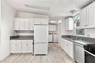 7124 7th St, Phelan, CA 92371 - Photo 9