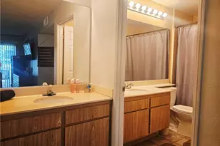 12864 Sycamore Village Dr, Norwalk, CA 90650 - Photo 15