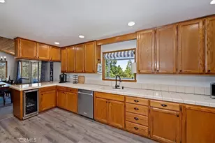 27398 Matterhorn Dr, Lake Arrowhead, CA 92352 - Photo 15