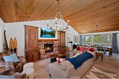 27398 Matterhorn Drive, Lake Arrowhead, CA 92352 - Photo 3