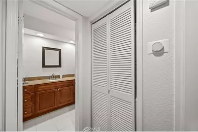 2500 San Gabriel #306, Corona, CA 92882 - Photo 19
