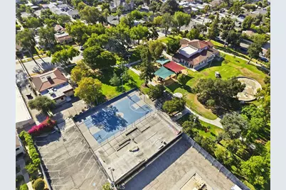 1394 N Raymond, Pasadena, CA 91103 - Photo 47