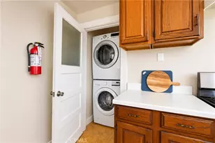 1394 N Raymond, Pasadena, CA 91103 - Photo 29