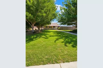 14829 Navajo Road, Apple Valley, CA 92307 - Photo 17