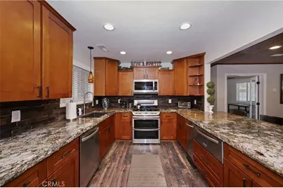 2001 Shady, Big Bear City, CA 92314 - Photo 15