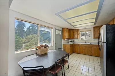 38661 Talbot Drive, Big Bear Lake, CA 92315 - Photo 17