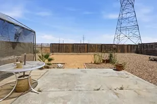 12605 Biscayne Ave, Victorville, CA 92392 - Photo 35