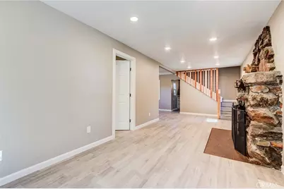 33350 Robin Drive, Green Valley Lake, CA 92341 - Photo 3