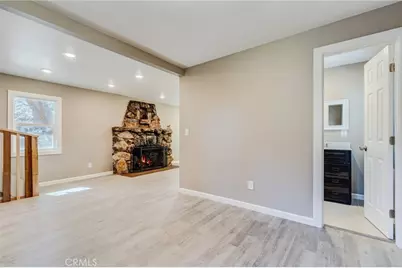 33350 Robin Drive, Green Valley Lake, CA 92341 - Photo 13