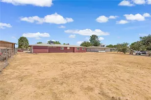 16050 Pawnee Rd, Apple Valley, CA 92307 - Photo 33