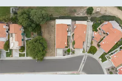 1718 Carrera Drive, San Jacinto, CA 92583 - Photo 5
