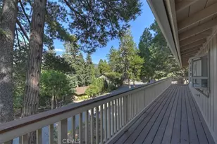 1050 Jungfrau, Crestline, CA 92325 - Photo 7