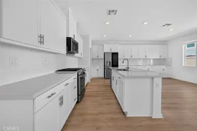 2288 Panama Drive, Corona, CA 92883 - Photo 9