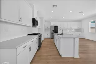 2288 Panama Dr, Corona, CA 92883 - Photo 9