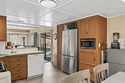 17455 Marygold Avenue #9, Bloomington, CA 92316 - Photo 5
