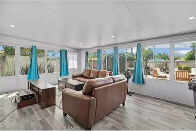 1146 W Claredge, Anaheim, CA 92801 - Photo 7
