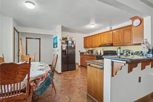 7746 McKinley Ave, San Bernardino, CA 92410 - Photo 5