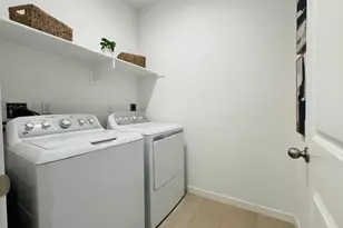 6140 Sequanota Dr, Jurupa Valley, CA 92509 - Photo 13