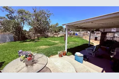 11401 Holmes Avenue, Mira Loma, CA 91752 - Photo 3