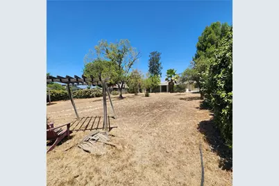 35231 San Carlos, Yucaipa, CA 92399 - Photo 41