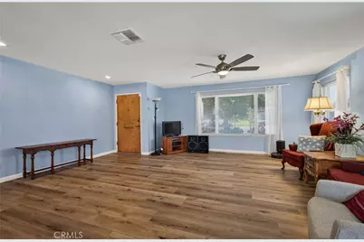 11375 Iris Avenue, Loma Linda, CA 92354 - Photo 5