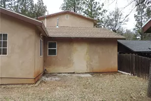 745 Sunset, Sugarloaf, CA 92386 - Photo 3
