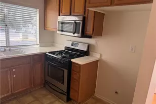 15189 Sunflower, Victorville, CA 92394 - Photo 5